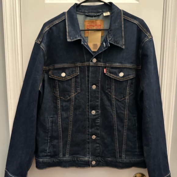 Levi Strauss Denim Trucker Jean Jacket Men's Large Dark Blue -NEW - Picture 1 of 11